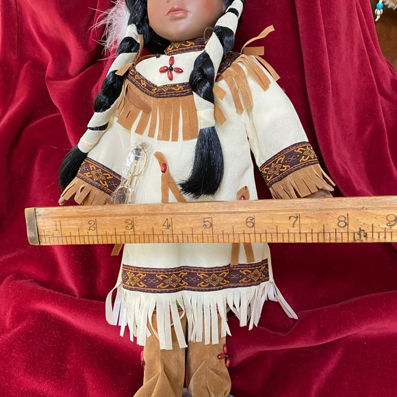 Beautiful Native Doll - Picture 11 of 13